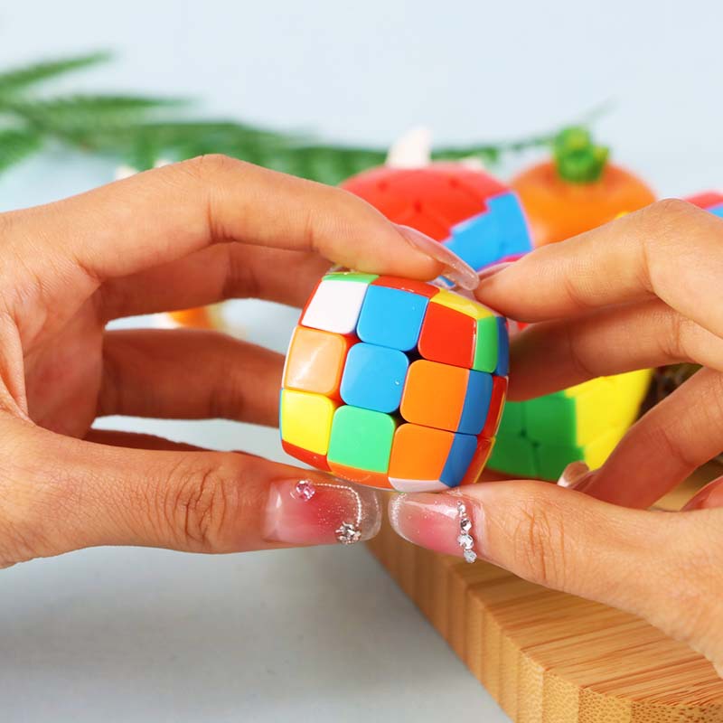 2PCS Mini 3x3 Speed Cube Keych - Kids Education Related recension och pris