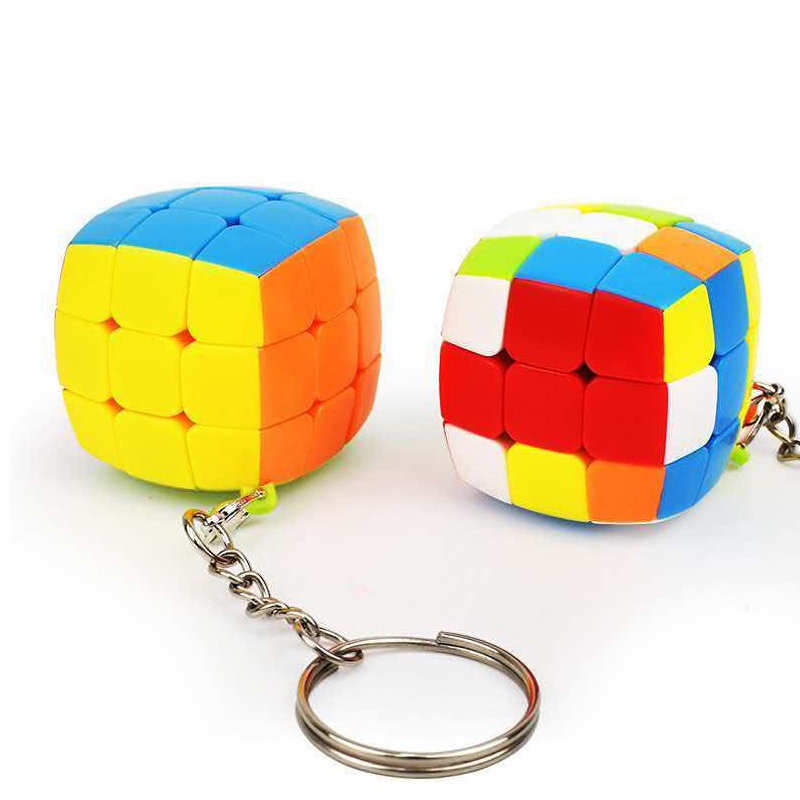 2PCS Mini 3x3 Speed Cube Keych - Kids Education Related recension och pris